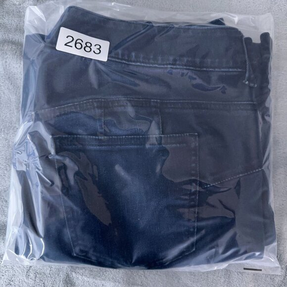 Torrid Bombshell Flare Jeans Womens Size 16XS Super Soft High Rise Blue - Picture 12 of 12